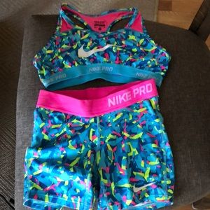nike bra and shorts set